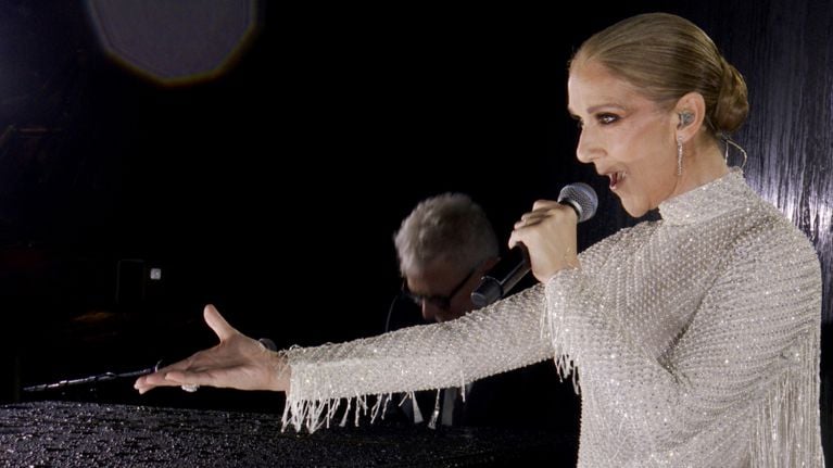 Une robe mythique de Céline Dion fait son entrée dans un musée québécois
