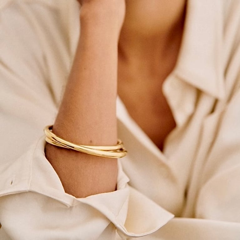 Bijoux maximalistes: 8 trucs pour les porter avec style