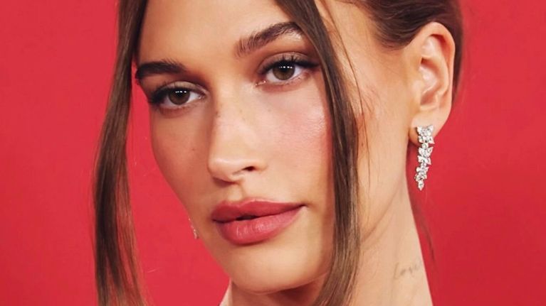 Tendance maquillage: les lèvres floues font fureur