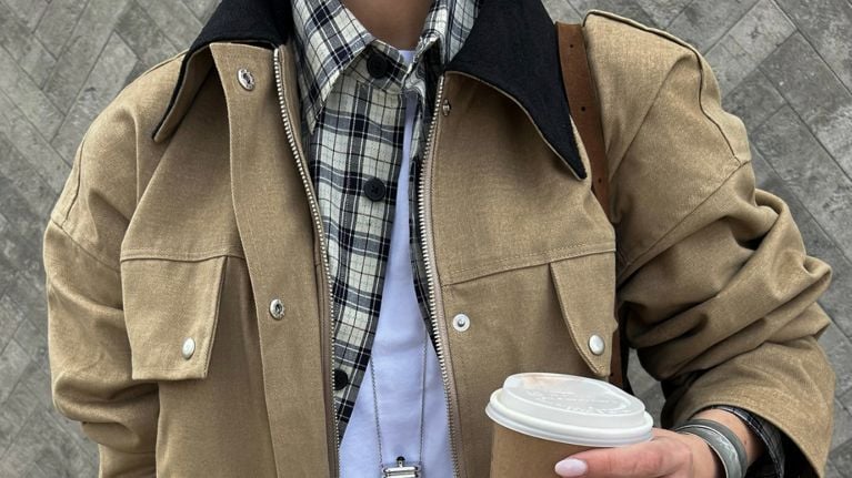 La veste utilitaire: l’indispensable qu’il vous faut ce printemps