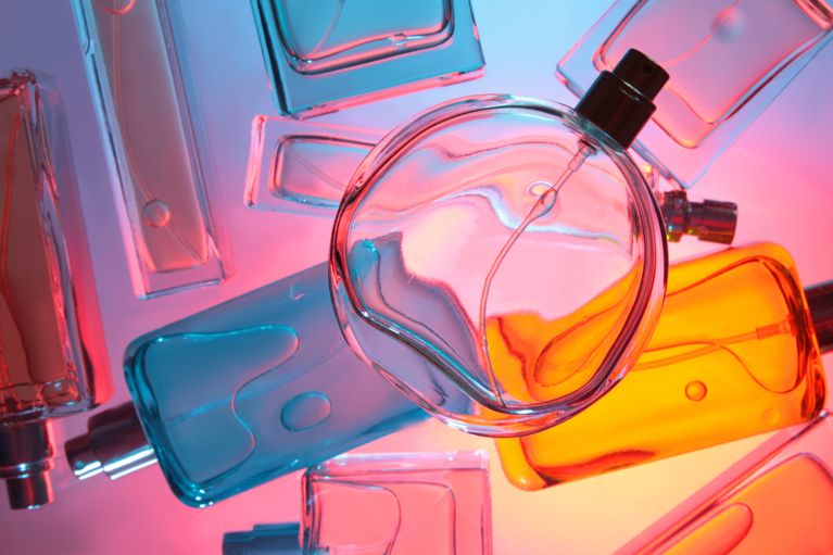 Comment superposer les parfums comme une pro