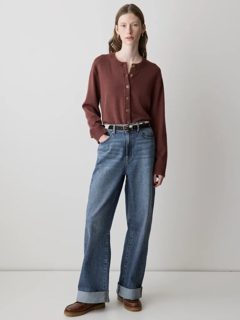 Jeans: les coupes et les couleurs tendance à adopter en 2026