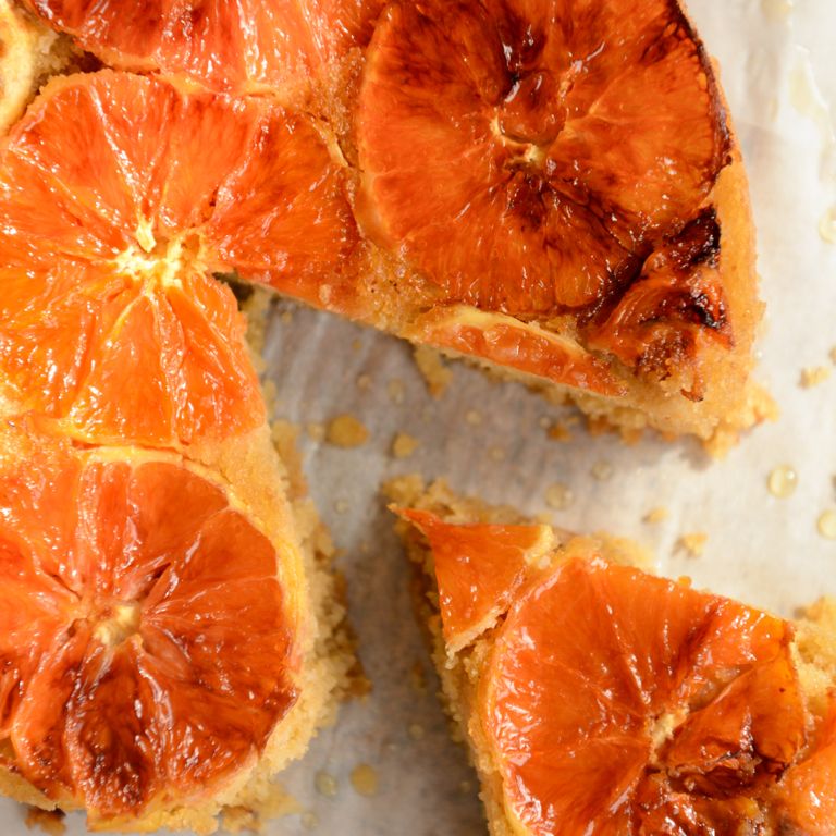 Gâteau de polenta renversé à l'orange