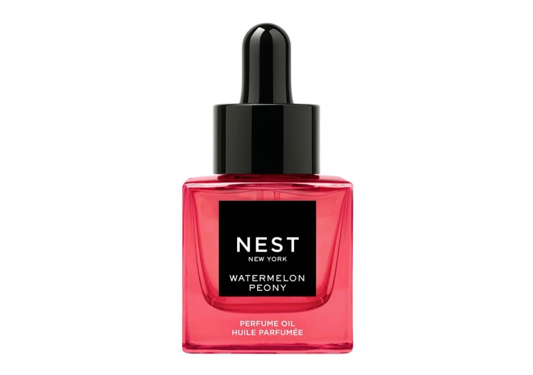 Les 12 meilleurs nouveaux parfums de l’été